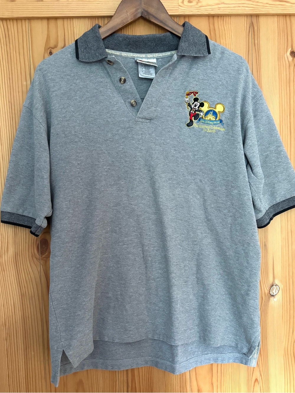 Vintage 05 Walt Disney World Mickey Mouse Mens S Polo Shirt Happiest Celebration